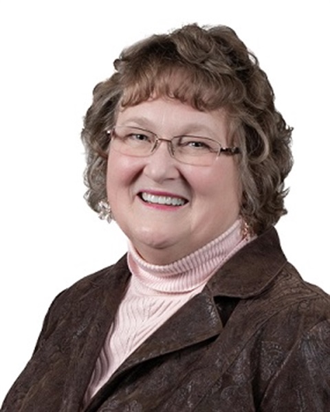 Headshot of Tamra Dickinson